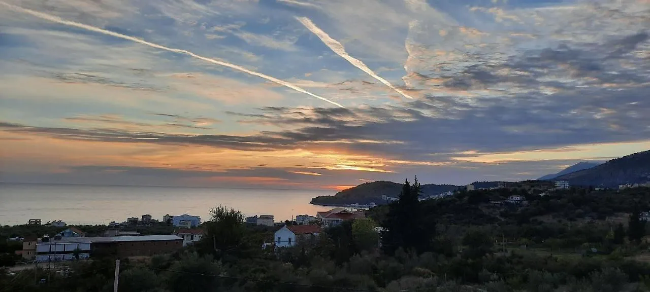 Apollon'S Apartments Himarë